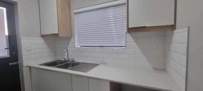 To Let 3 Bedroom Property for Rent in Dana Bay Western Cape